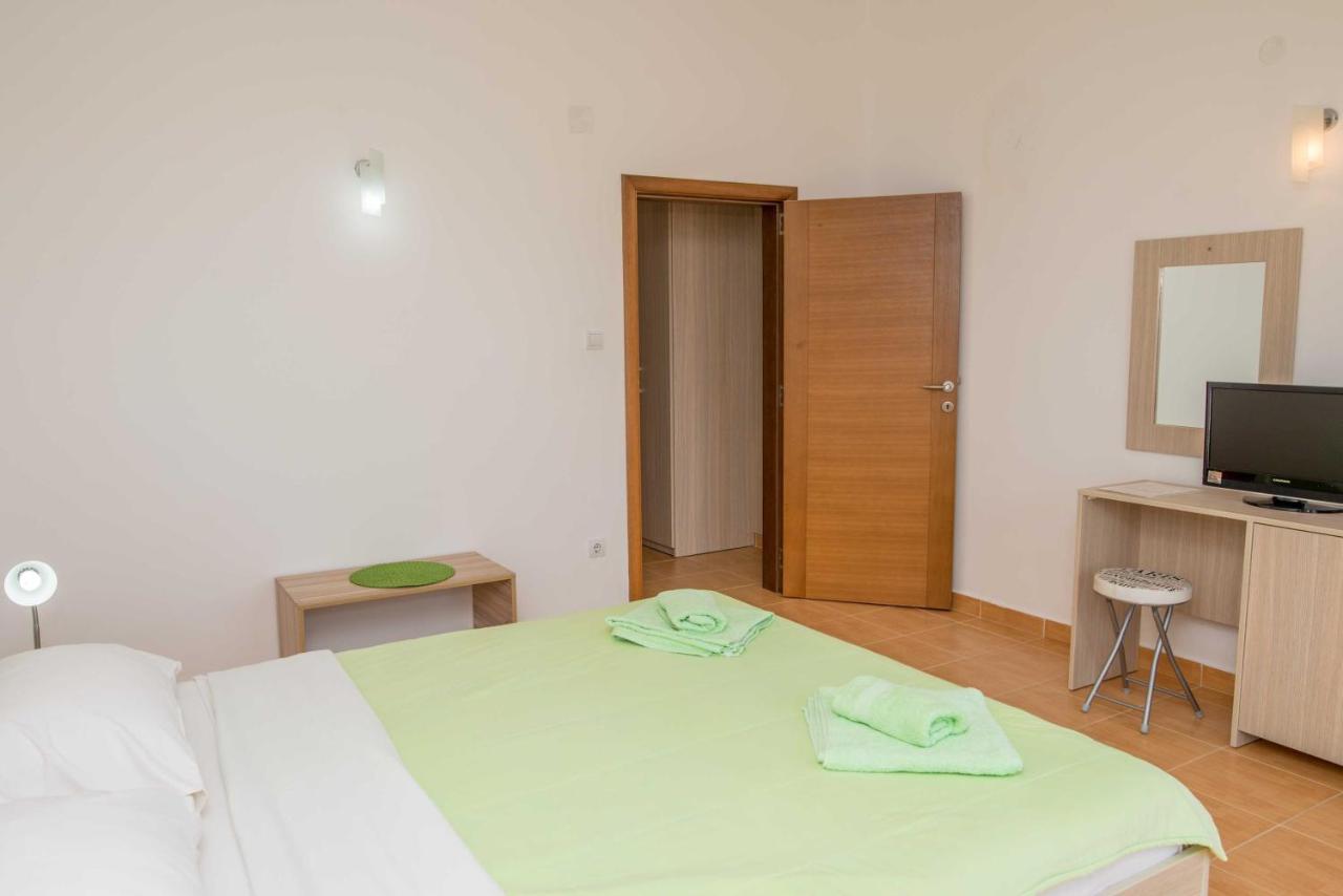 Villa Vjera Petrovac Chambre photo